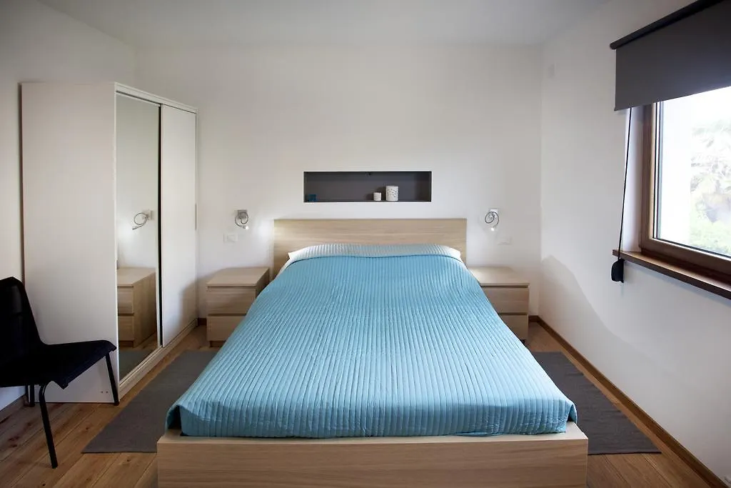 Apartments Burle Vista ميدولين 0*,